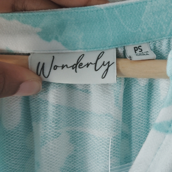 Wonderly Blue and White Floral Midi Dress - Picture 6 of 6